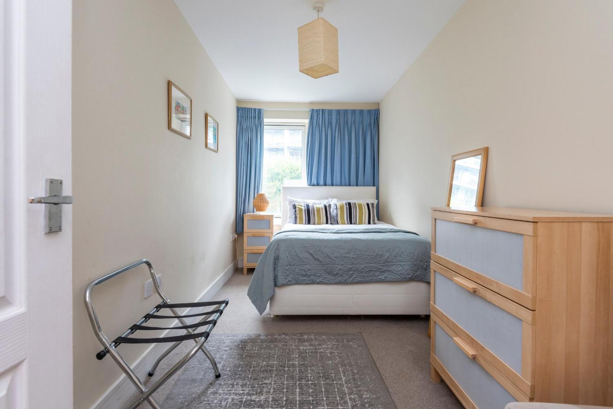 Battersea Power Station Apartment Лондон Екстериор снимка
