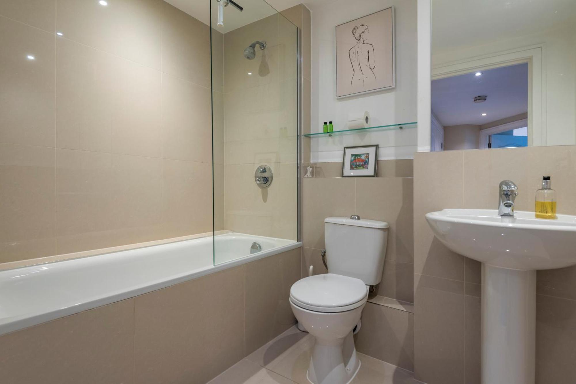 Battersea Power Station Apartment Лондон Екстериор снимка