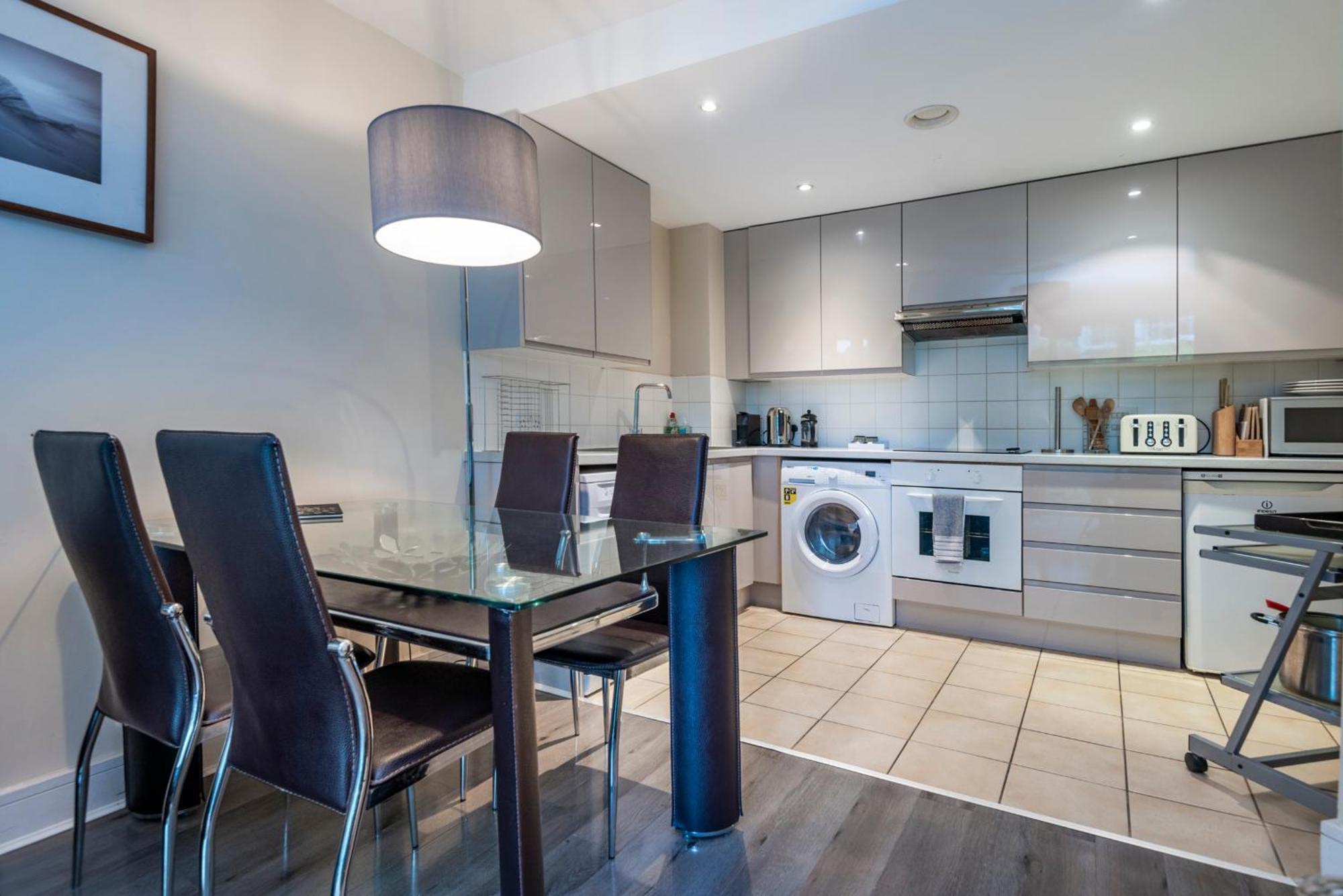 Battersea Power Station Apartment Лондон Екстериор снимка